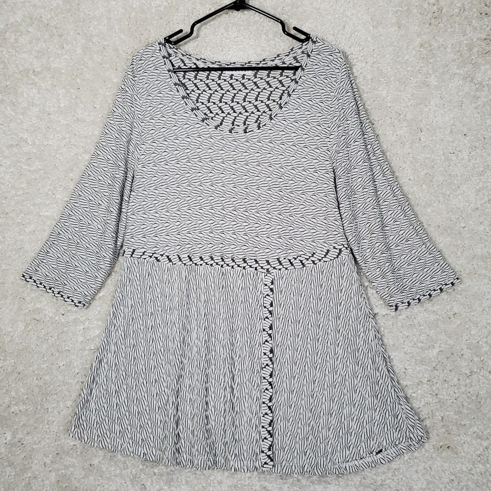 Habitat Women's Textured Stretch Tunic Top Size L Lagenlook Casual Comfort